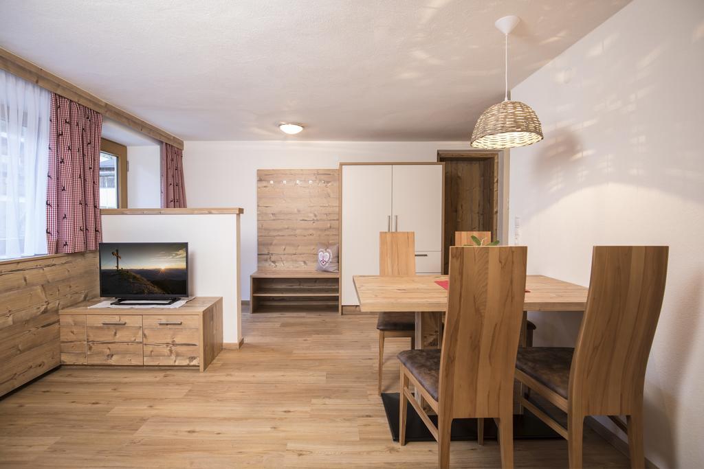 Hochmuthhof Apartment Reith im Alpbachtal Luaran gambar